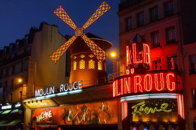 Is Paris nightlife good?
