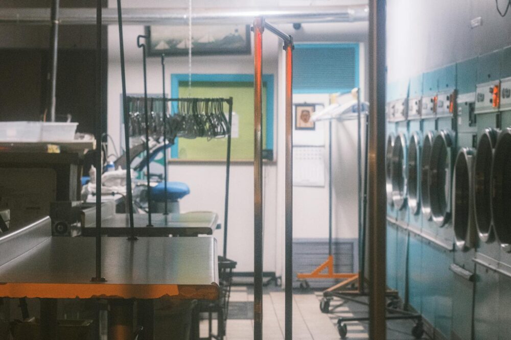 Affordable hotels in London with laundry facilities 2026