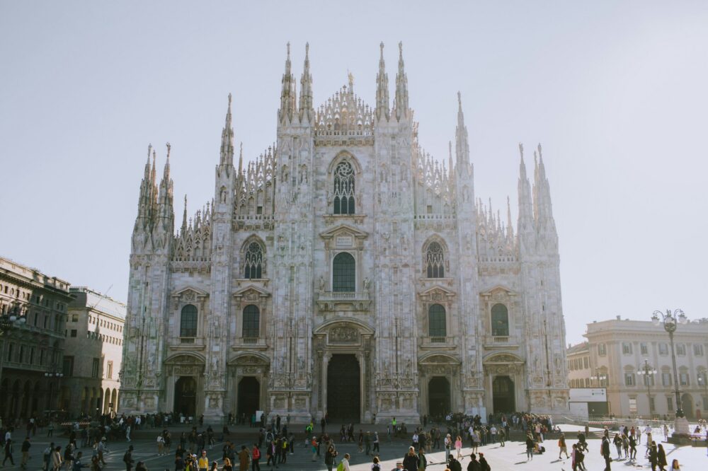 Are there any guided tours of the Duomo?