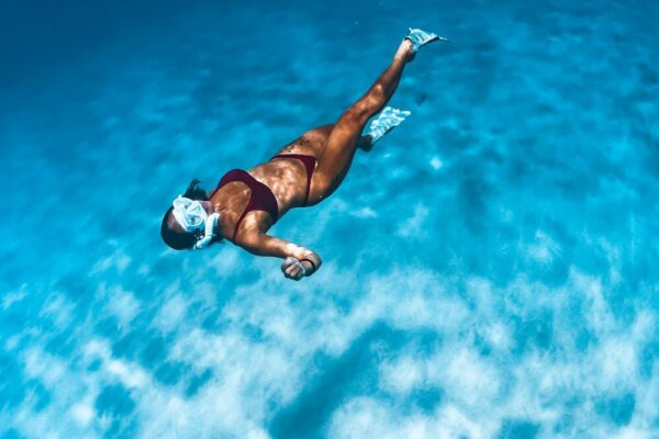 Are there any snorkeling spots near Barcelona?