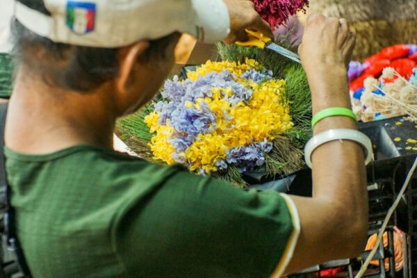 Are there free flower markets in Paris in 2026?