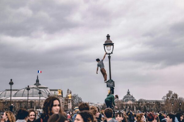 Are there free language exchange events in Paris in 2026?