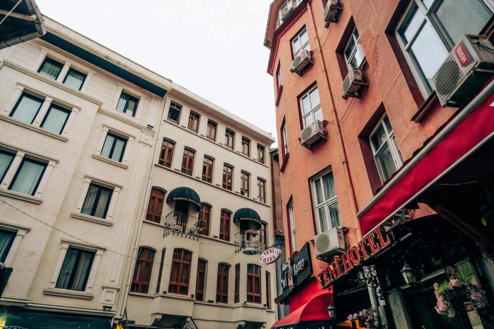 Best budget hotels in Istanbul for art lovers 2026