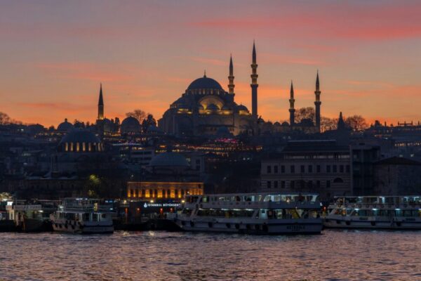 Best budget hotels in Istanbul for nightlife 2026
