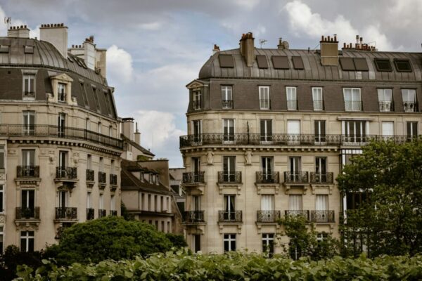 Best economy hotels in Paris for foodies 2026