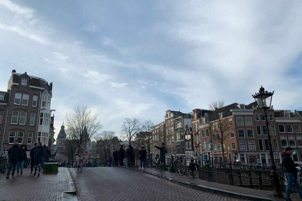 Can I visit Amsterdam with kids?