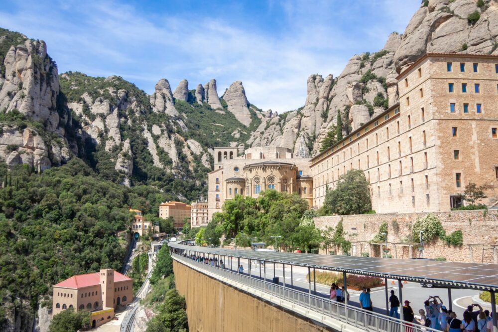 Can you visit Montserrat as a day trip from Barcelona?