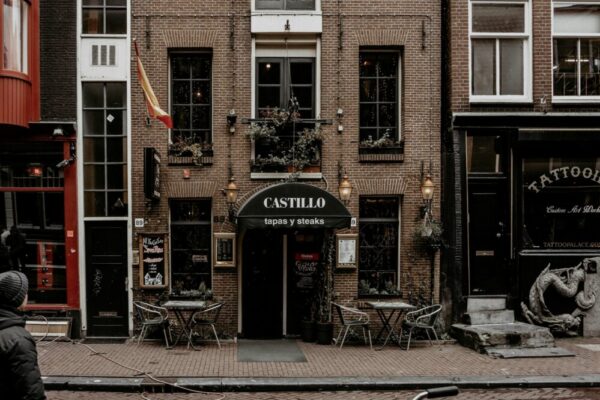 Cheap hotels in Amsterdam with smoking area 2026