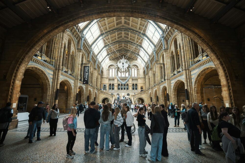 How do I find free events in London during my visit?