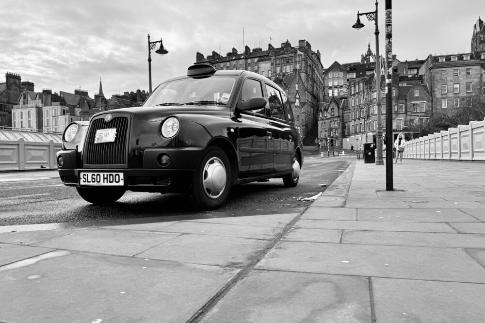 How do I get from London to Edinburgh?