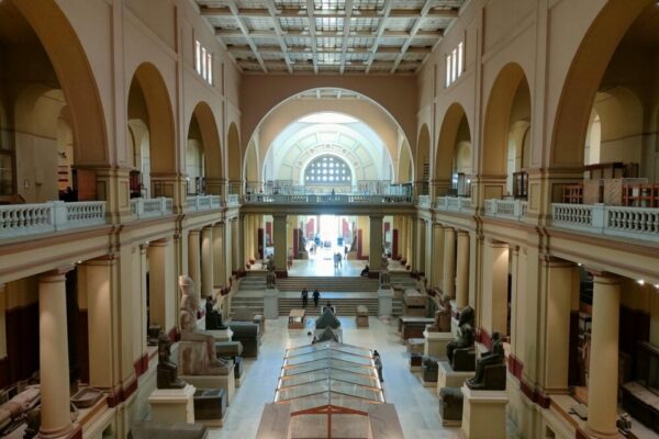 How do I get to the Barcelona History Museum from the city center?