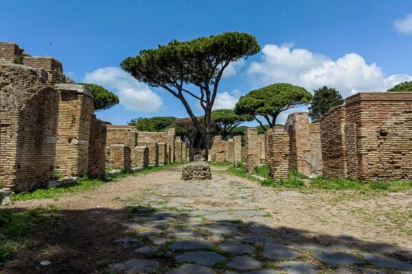 How do you get from Rome to the ruins of Ostia Antica?