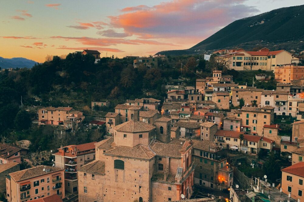 How do you get from Rome to the town of Subiaco?