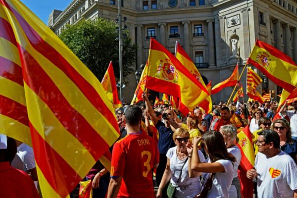 How do you pronounce common Catalan phrases for tourists?