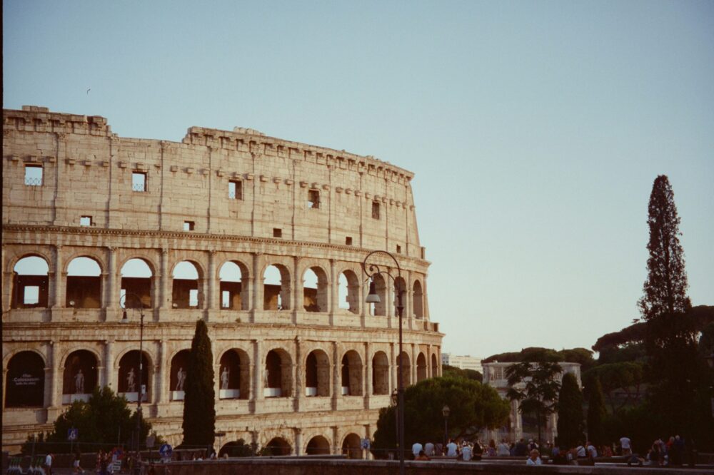 How many days do you need to see the main attractions in Rome?