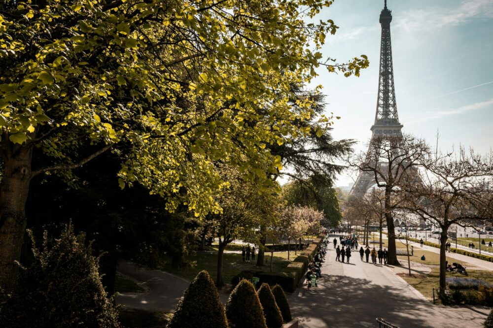 How many days should I spend in Paris in autumn?