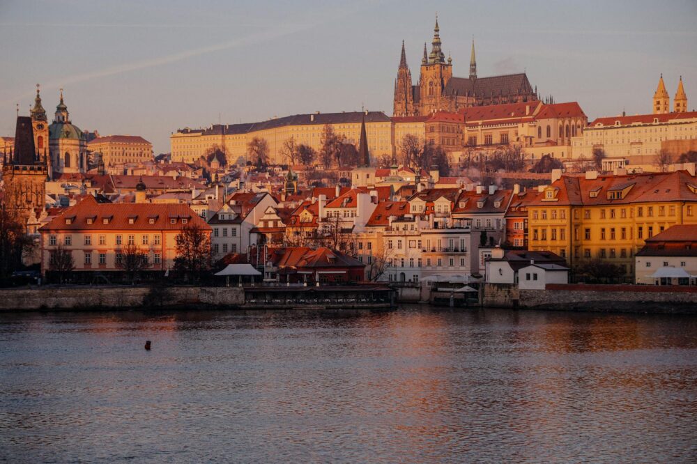 How much does a trip to Prague cost?