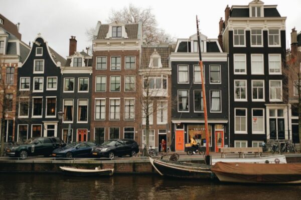 How to celebrate King's Day in Amsterdam?