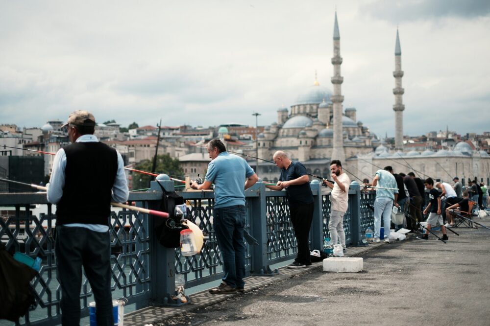 How to experience Istanbul like a local?