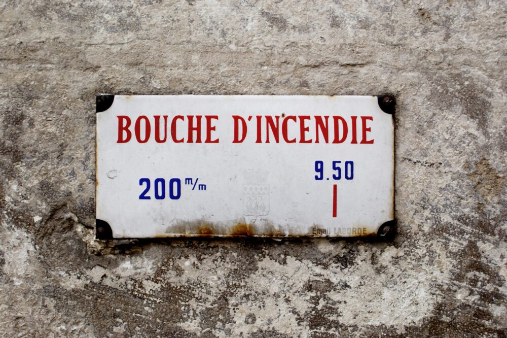 How to find budget-friendly activities in France in 2026?