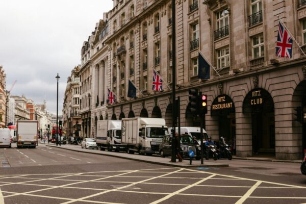 How to get a London Oyster card?