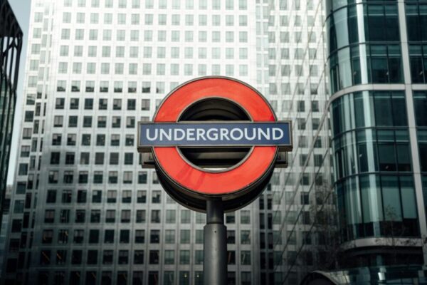 How to get from Gatwick to central London?
