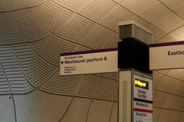 How to get from Paddington to Heathrow?