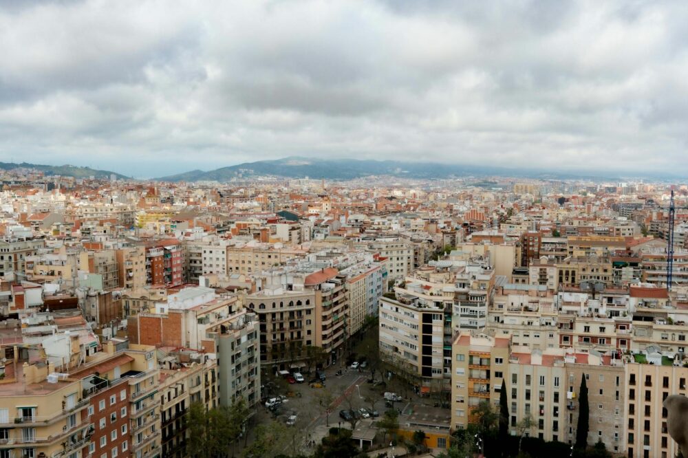 How to see the Arc de Triomf for free in Barcelona in 2026?