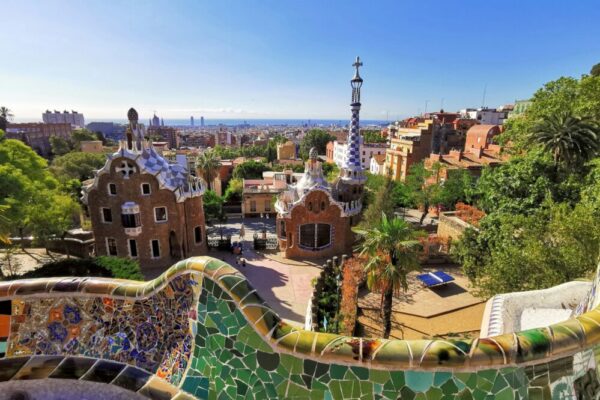 How to visit Park Guell and what are the ticket options?
