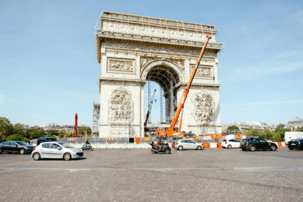 How to visit the Arc de Triomphe for free in 2026?
