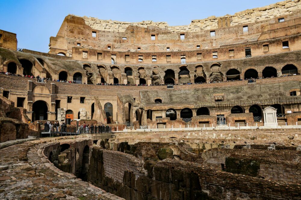 How to visit the Colosseum underground and upper levels with a guided tour?