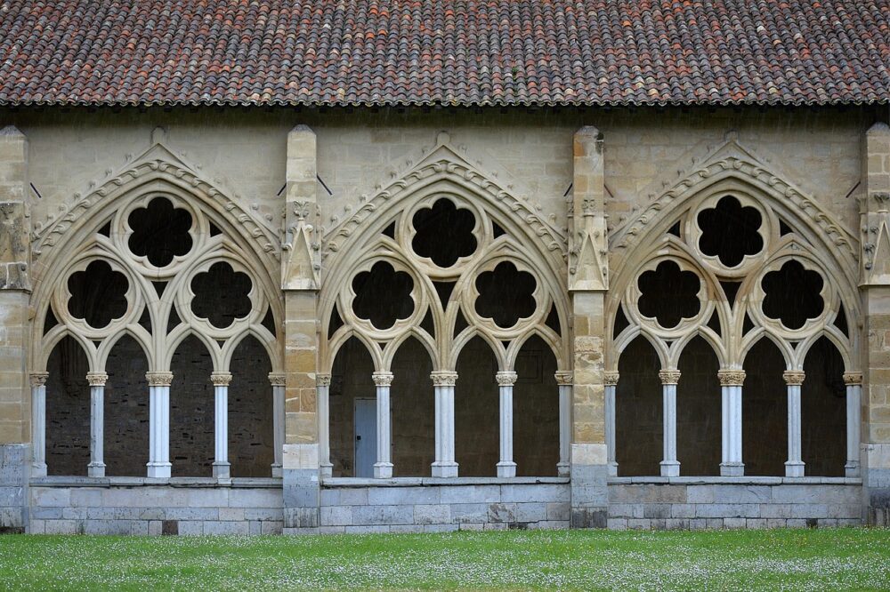 How to visit the Église Saint-Aubin in Toulouse?