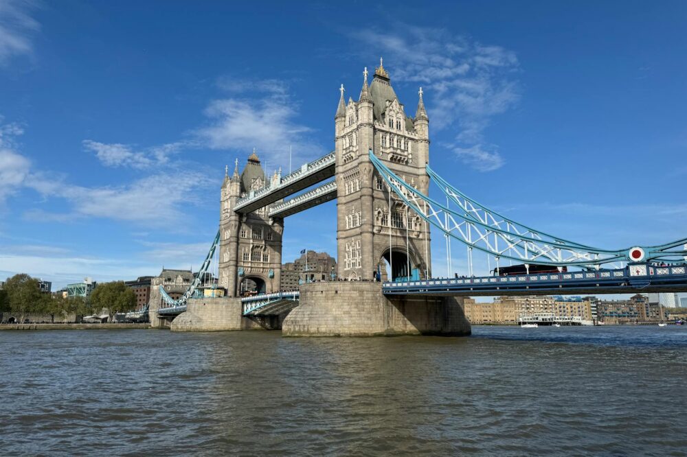 How to visit the London Bridge Experience?