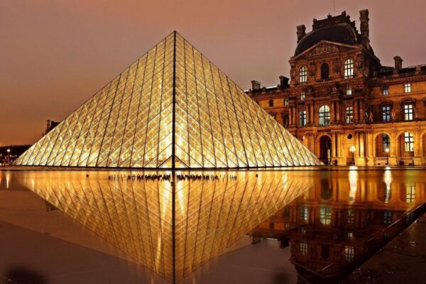 How to visit the Louvre for free in 2026?