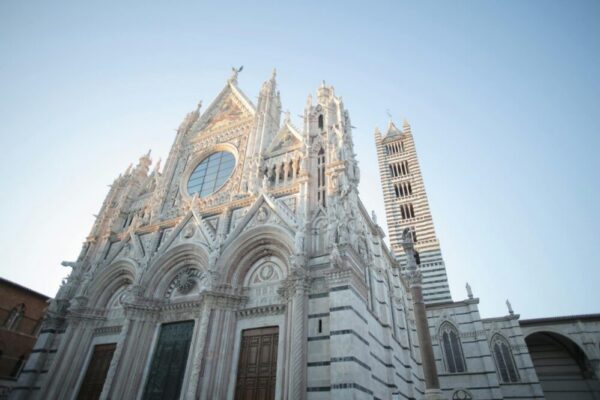 How to visit the Orsanmichele Church?