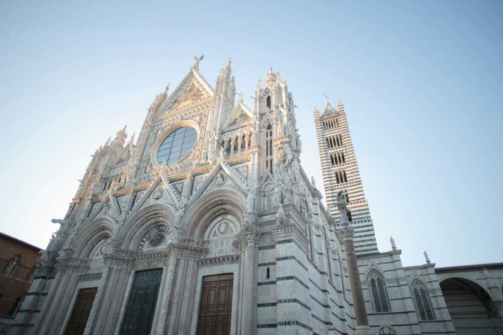 How to visit the Orsanmichele Church?