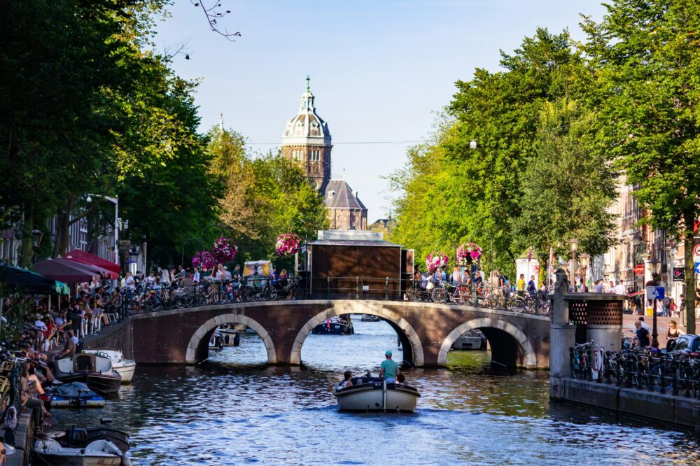 Is Amsterdam crowded in summer?