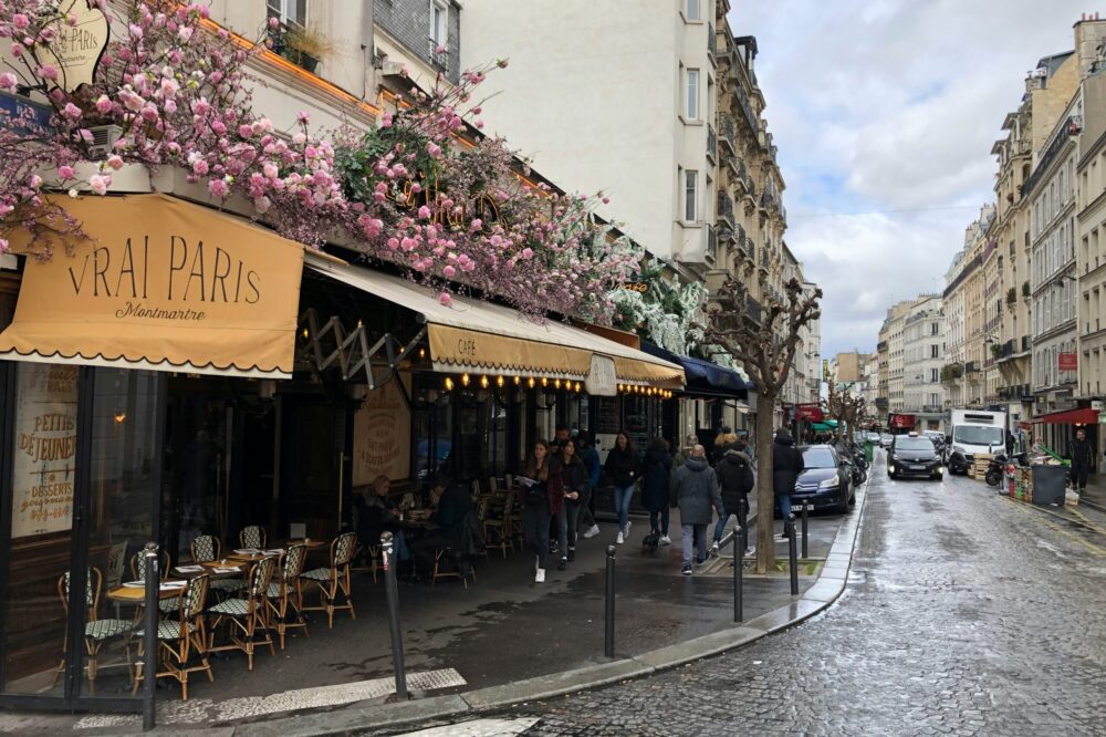 Is it rainy in Paris during autumn?