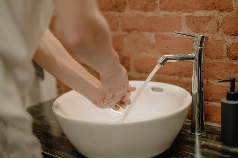 Is tap water safe to drink in Barcelona?