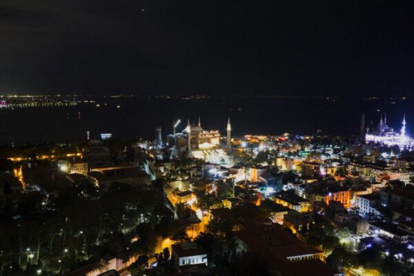 Istanbul economy hotels near Blue Mosque 2026