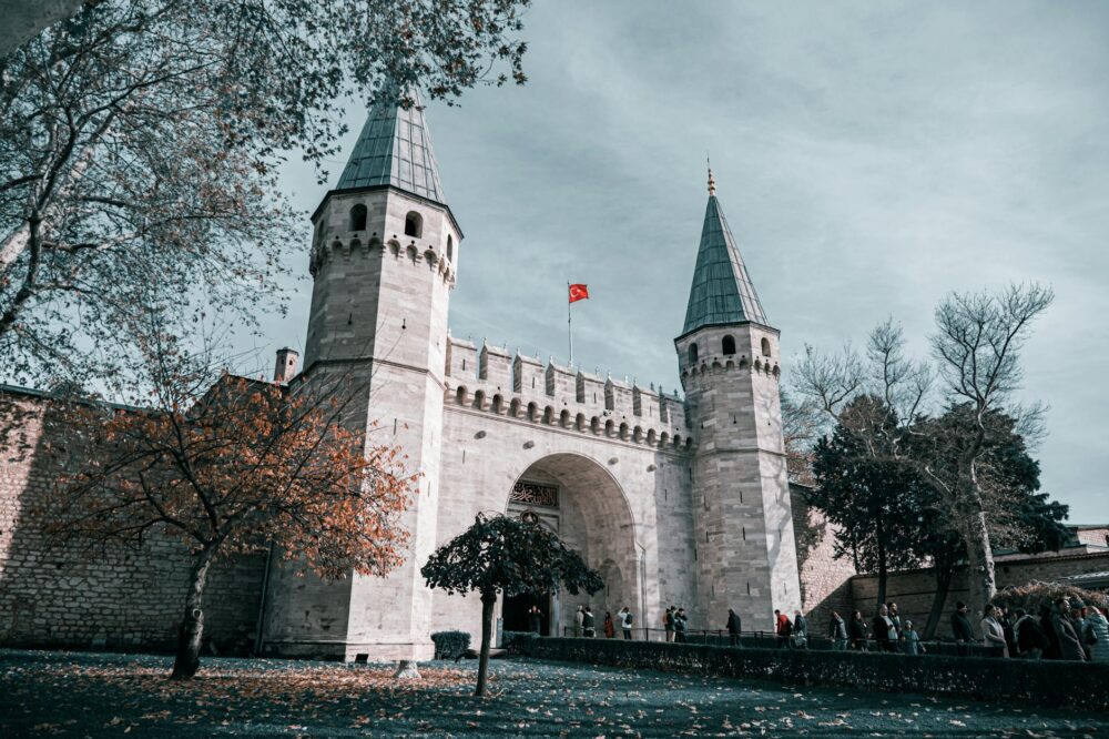 Istanbul economy hotels near Topkapi Palace 2026