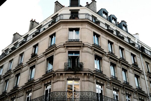 Paris affordable hotels with pet-friendly policy 2026