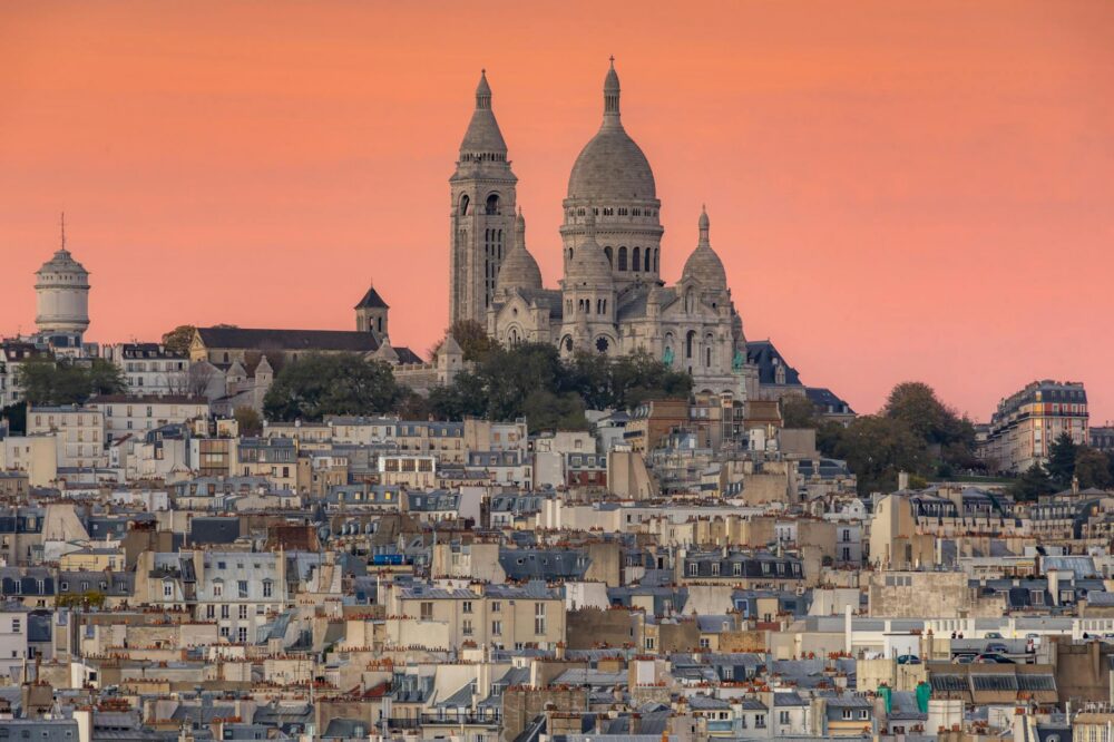Paris budget hotels near Sacré-Cœur 2026