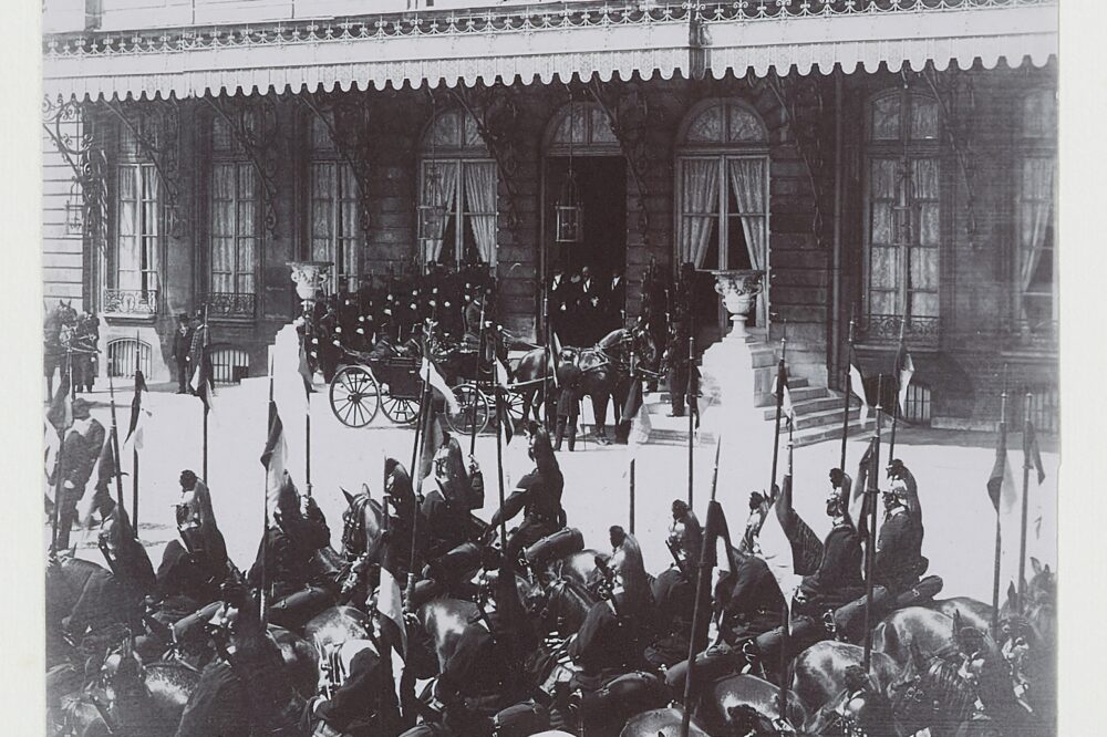 Paris budget hotels under $100 per night 2026