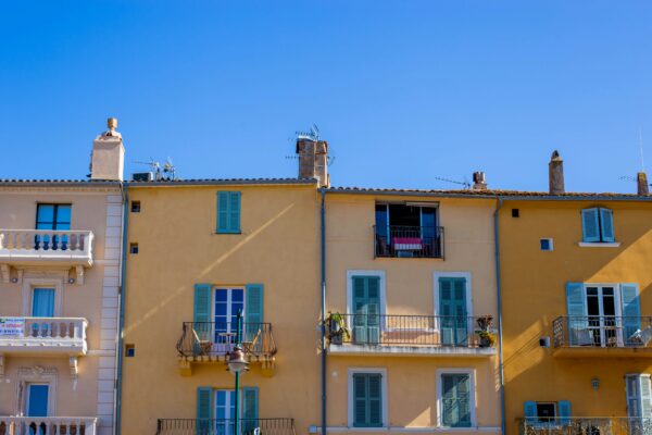 brown and white concrete buildings