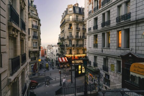 Top cheap hotels in Paris for students 2026