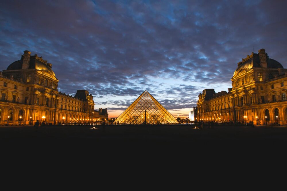 What are the best autumn galleries in Paris?