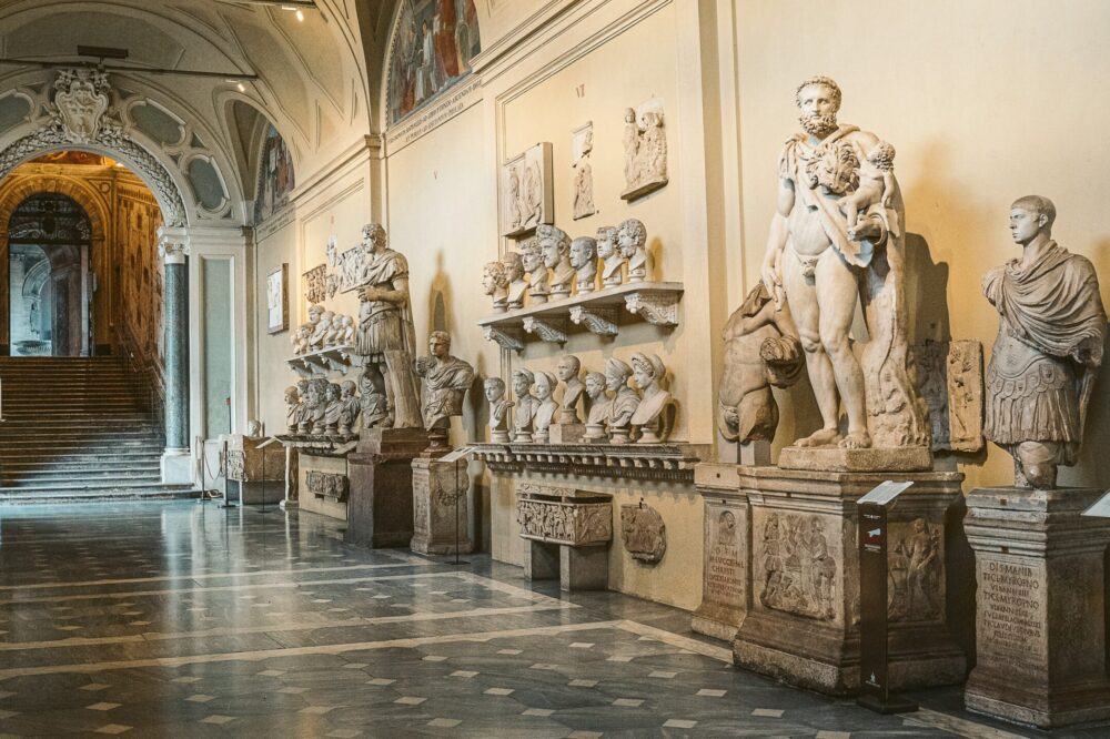 What are the best museums in Rome for art and history lovers?