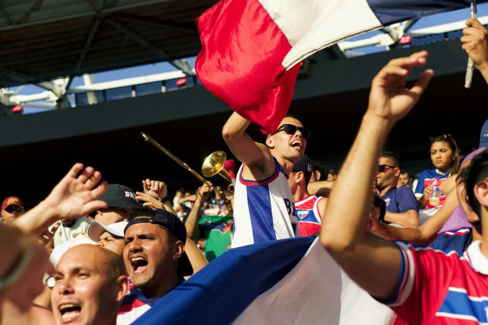 What are the best places to watch rugby in Toulouse?