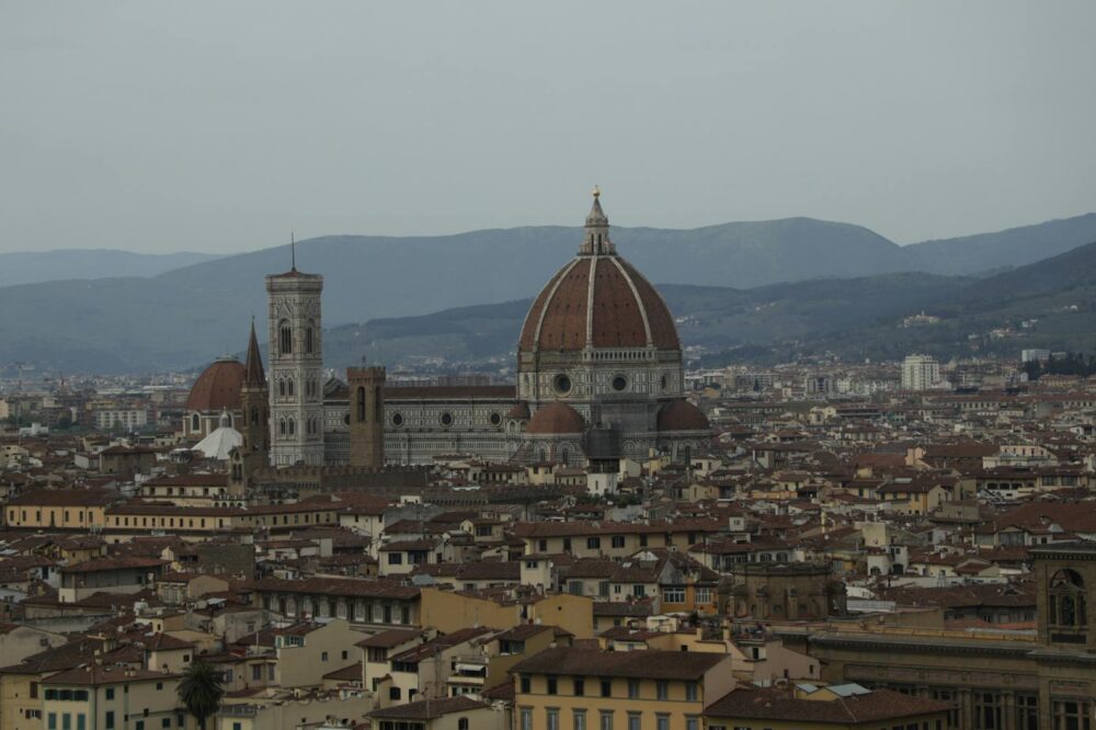 What are the best rooftop bars in Florence?
